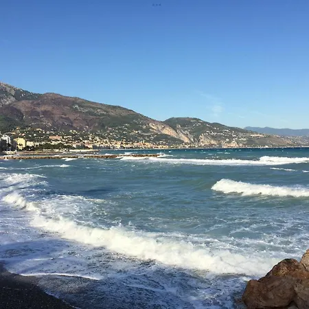 아파트 Joli Bord De Entre Menton Et Monaco
